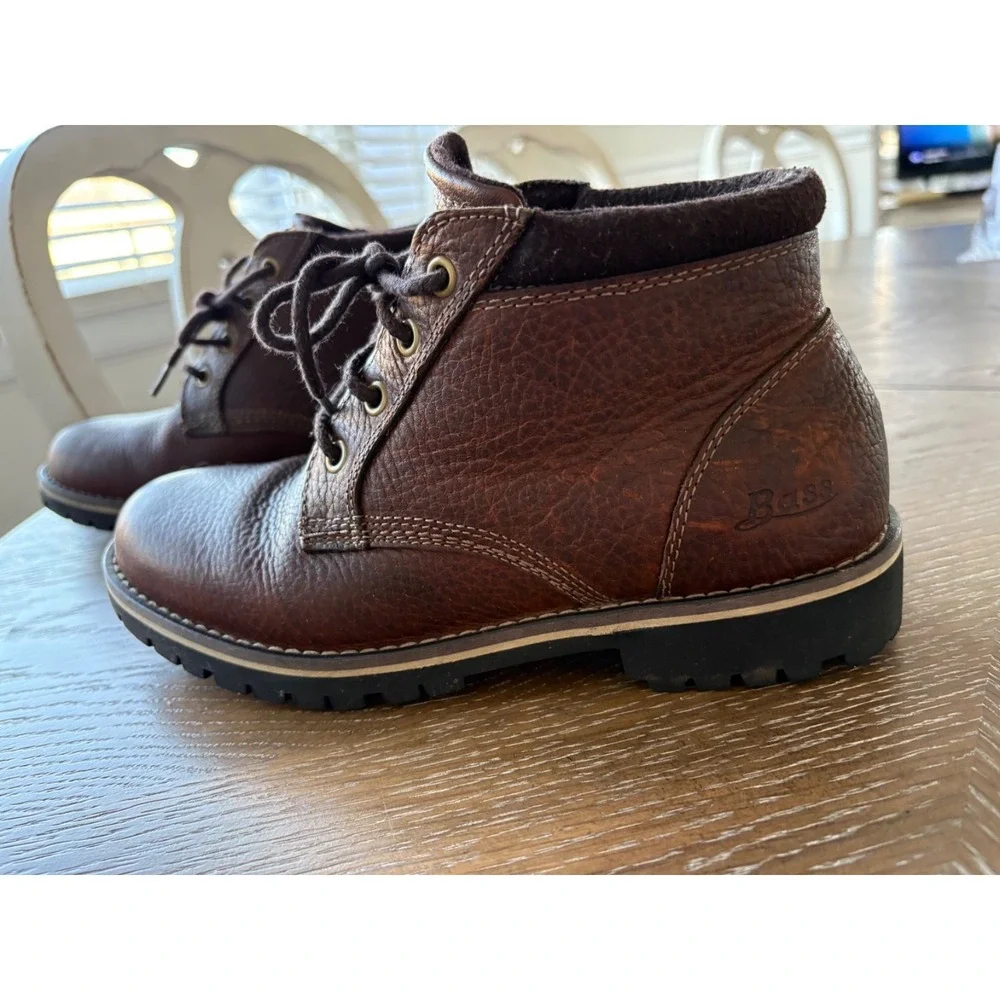 GH Bass Luxe Men Brown Pebbled Leather Lace Up Ankle Lug Sole Boots 7M 02P2-2886